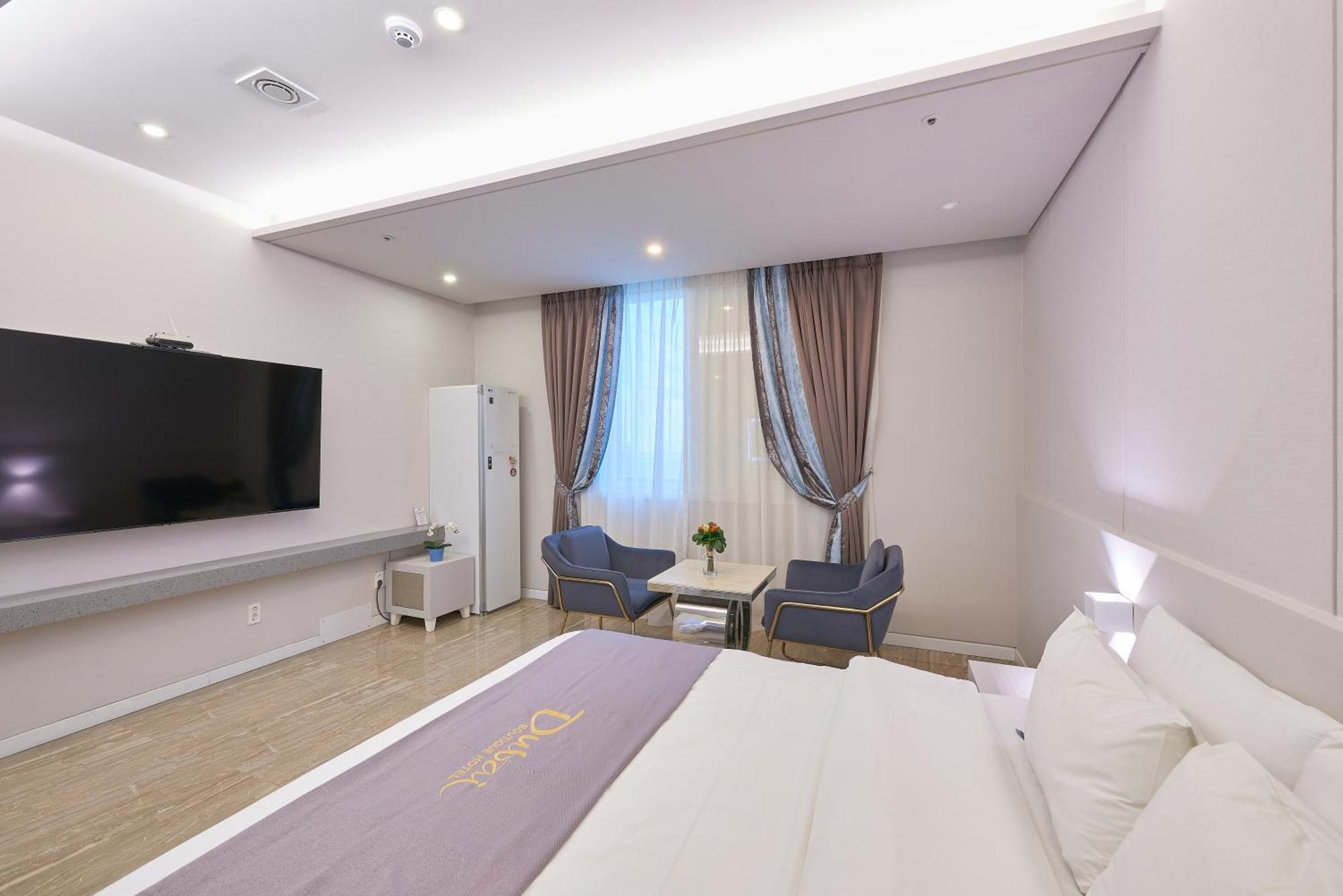 Dubai Hotel Gwangju Metropolitan City ภายนอก รูปภาพ