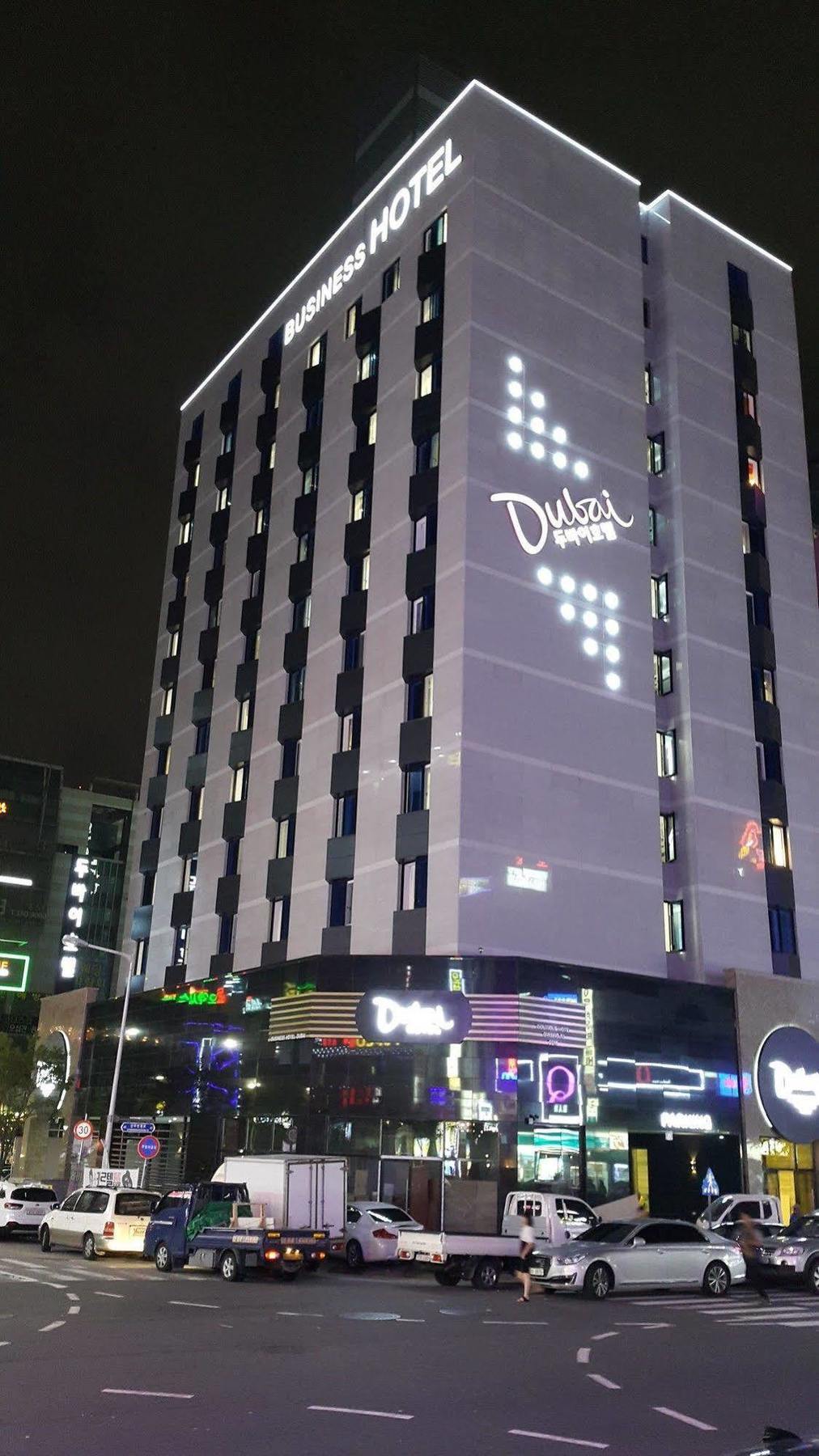 Dubai Hotel Gwangju Metropolitan City ภายนอก รูปภาพ